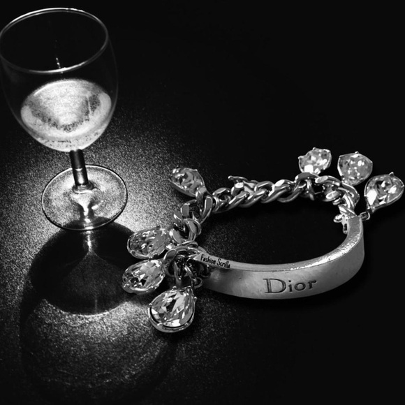 Christian Dior Vintage Silver Crystal Embellished Logo ID Gambler Charm Bracelet - Picture 16 of 16